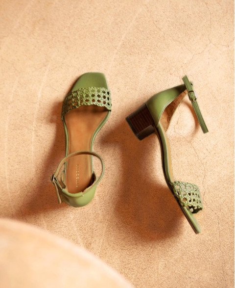 Sandals n°890 Olive